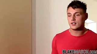 British joyous jocks Henry Samson and Tyler Hirst enjoy blowjob